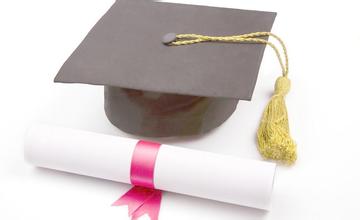 1501048293405918.jpg 博士图片4.jpg