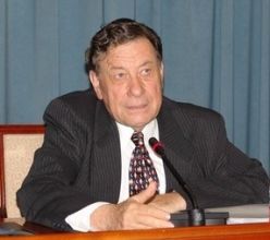 1501140382810683.jpg 谢爱伦.jpg