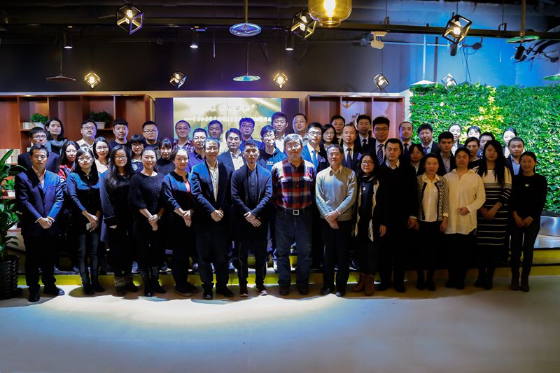 1501157480685184.jpg 东方.jpg